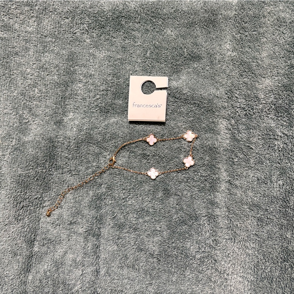Francesca’s Gold and White Flower Bracelet